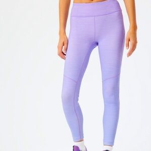 Outdoor Voices Move Free Techsweat 7/8 Leggings in Lilac Sz Medium